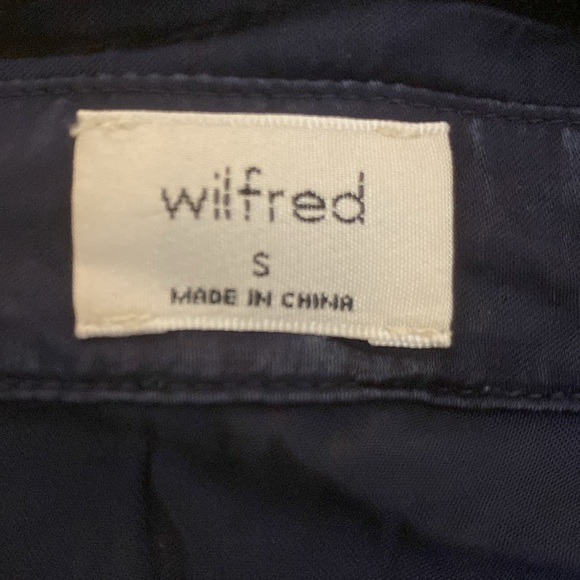 Navy Wilfred silky tie up blouse - Picture 2 of 3